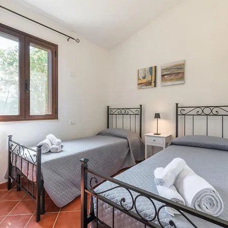 Casa Mameli וילה קוורטוצ'ו